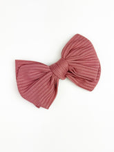 Load image into Gallery viewer, Maeve | Mauve | Oversized | Right Clip