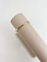 Load image into Gallery viewer, Gold Bar Bracelet