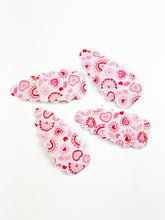 Load image into Gallery viewer, XL Snap Clip | Be My Valentine