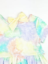 Load image into Gallery viewer, Maeve | Textured Pale Yellow Ruffle Bow | Standard | Left Clip