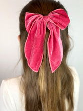 Load image into Gallery viewer, Maeve | Rose Velvet | Party Bow | Right Clip