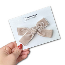 Load image into Gallery viewer, Maeve | Sand Velvet | Standard | Right Clip