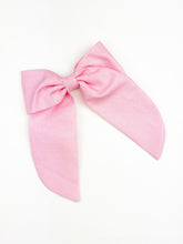 Load image into Gallery viewer, Molly | Peony | Extra Large | Right Clip {PRE-ORDER}

