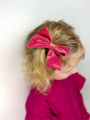 Maeve | Rose Velvet | Standard | Right Clip