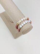 Load image into Gallery viewer, Metallic Name Bracelet
