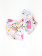Load image into Gallery viewer, Maeve | Apple Fields | Oversized | Right Clip (Poly Crepe de Chine)
