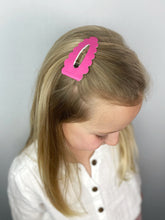 Load image into Gallery viewer, XL Snap Clip | Hot Pink
