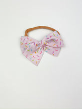 Load image into Gallery viewer, Maeve | Pink Sprinkles (poly crepe de chine) | Standard | Headband {PRE-ORDER}
