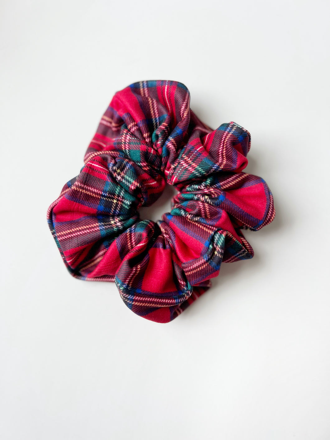 XL Scrunchie | Holiday Plaid