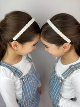 Load image into Gallery viewer, Pearl Headband
