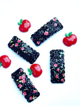 Load image into Gallery viewer, Single Snap Clip | Glitter Apples
