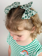 Load image into Gallery viewer, Pigtail Set | Shamrock Daisies {PRE-ORDER}

