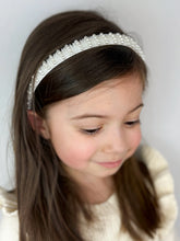 Load image into Gallery viewer, Pearl Headband
