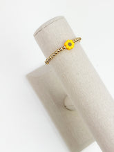 Load image into Gallery viewer, Daisy Bracelet

