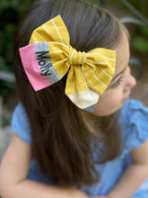 Load image into Gallery viewer, Personalized Classic Pencil Bow
