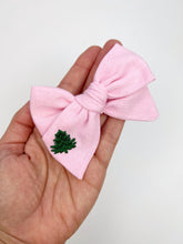 Load image into Gallery viewer, Maeve | Pink Christmas | Standard | Left Clip
