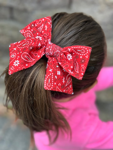Maeve | Red Bandana | Oversized | Right Clip