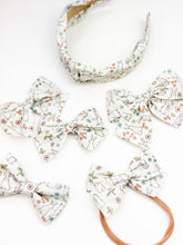 Load image into Gallery viewer, Leo | Garden Bunnies {PRE-ORDER}
