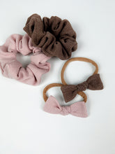 Load image into Gallery viewer, Scrunchie | Pink Waffle
