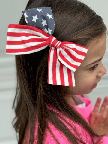 Maeve | Vintage Flag | Oversized | Right Clip