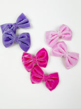 Load image into Gallery viewer, Pigtail Set | Mini Hot Pink Velvet
