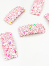 Load image into Gallery viewer, Glitter Snap Clip | Rainbow Sprinkles
