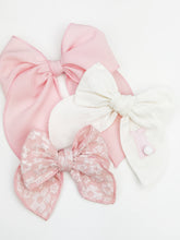 Load image into Gallery viewer, Maeve | Embroidered Bunny | Extra Large | Left Clip
