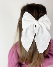 Load image into Gallery viewer, Maeve | Embossed Heart | Party Bow | Right Clip
