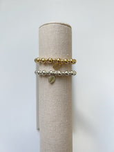 Load image into Gallery viewer, Alternating Bead Bracelet
