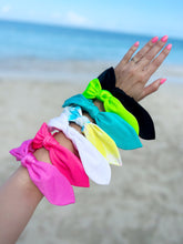 Load image into Gallery viewer, Waterproof Swim Scrunchie
