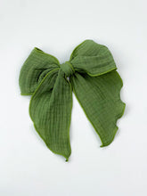 Load image into Gallery viewer, Maeve | Clover Green | Party Bow | Right Clip
