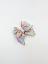 Load image into Gallery viewer, Maeve | Spring Gingham | Standard | Left Clip
