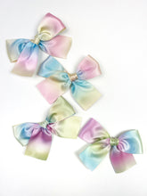 Load image into Gallery viewer, Maeve | Pastel Rainbow | Oversized | Right Clip
