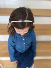 Load image into Gallery viewer, Hard Headband | Pearl
