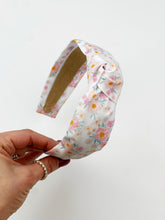 Load image into Gallery viewer, Knotted Headband | Spring Blooms
